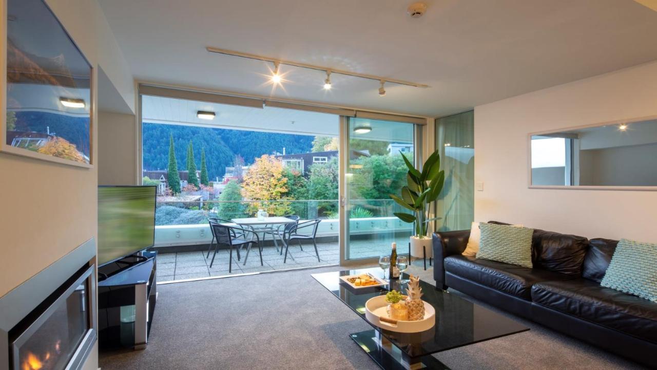 Bowen18 Lake Views Gas Fire Bbq Queenstown Exteriör bild